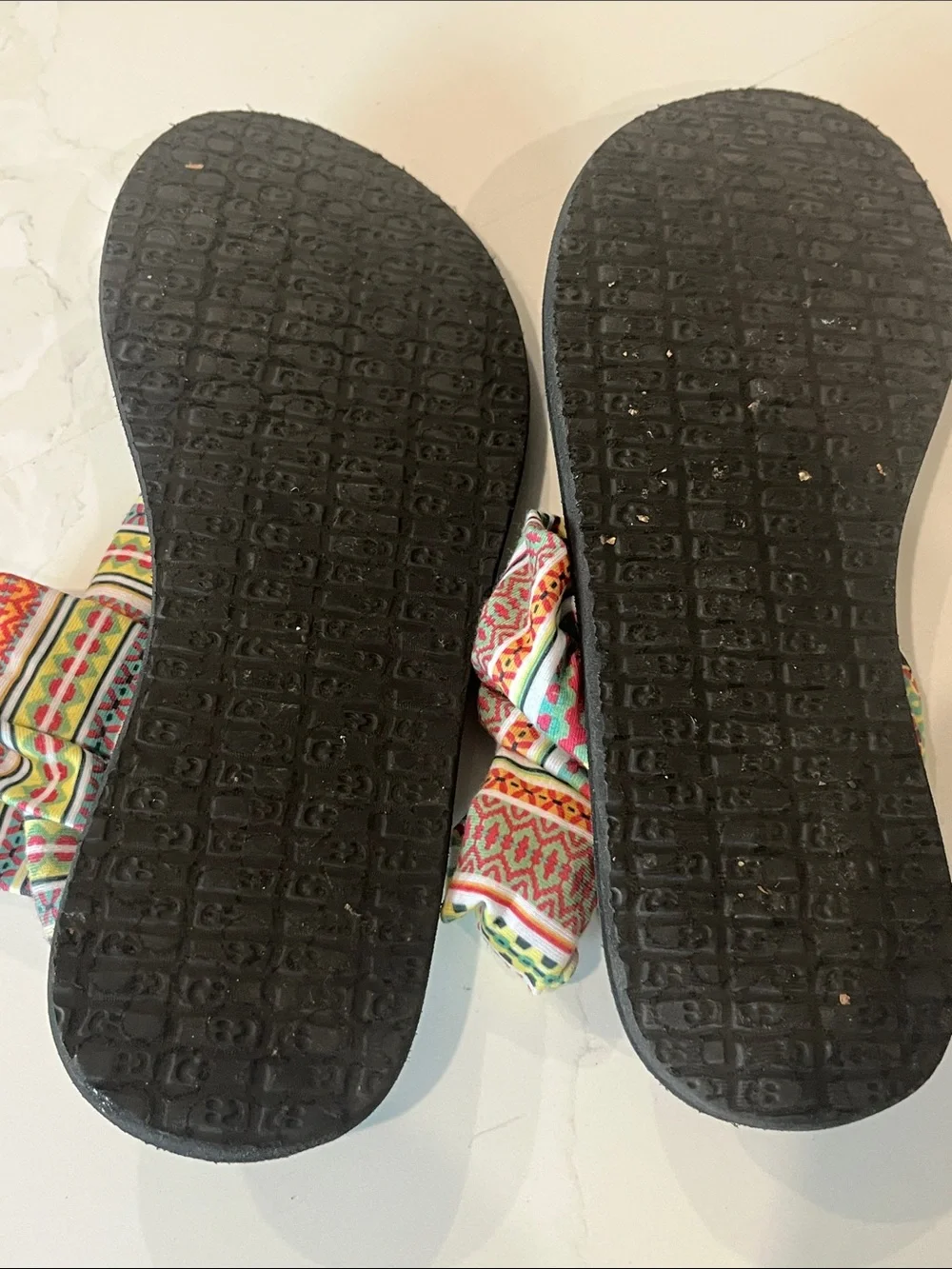 Sanuk Black Sandals with Colorful Patterned Fabric Straps